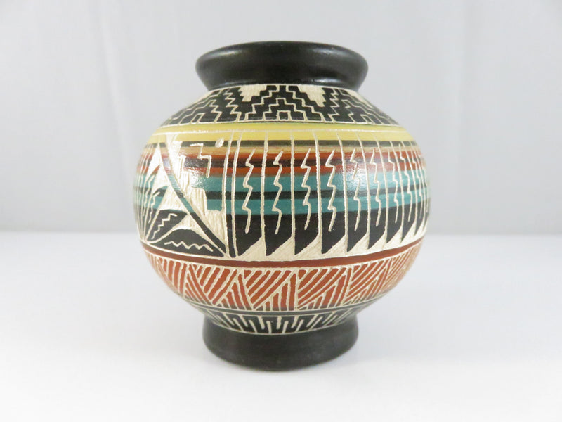 Hand-Etched Navajo Pottery Miniature Vase Signed Yabeny Diné Southwest Art