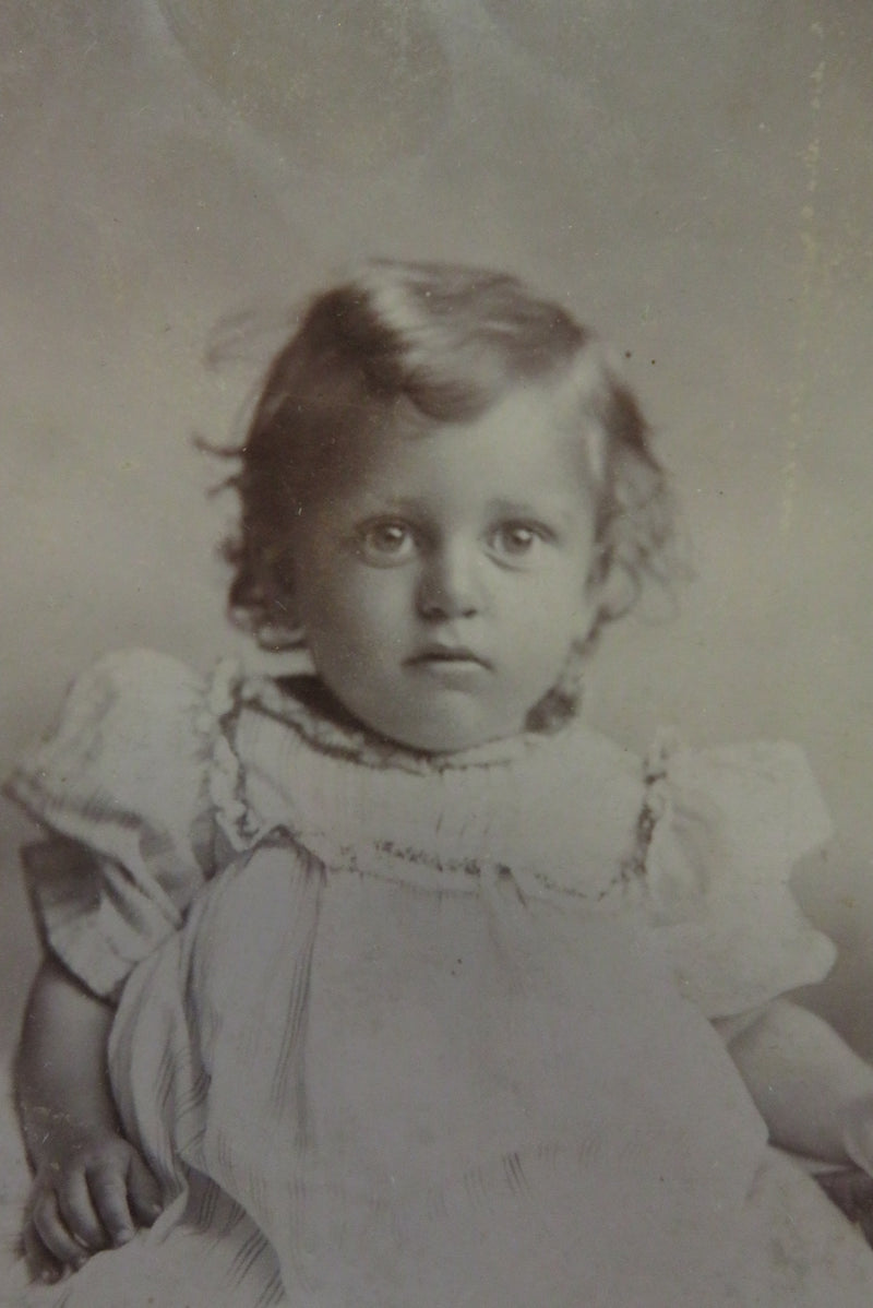 Cute Toddler in Dress Named Sitter Warren Deisher Antique Cabinet Card Fritz Rea