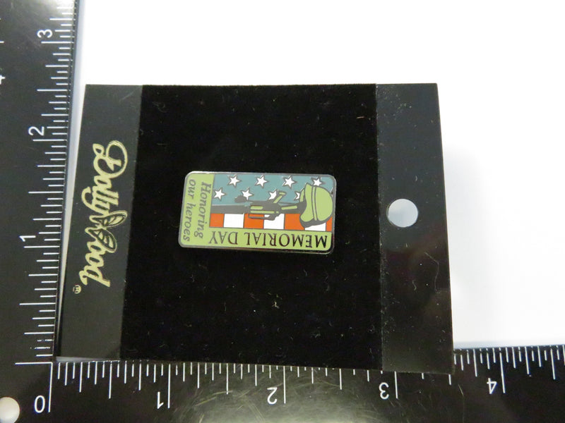 Dollywood Memorial Day Honoring Our Heroes Enamel Souvenir Pinback 1.38 x 0.88 In