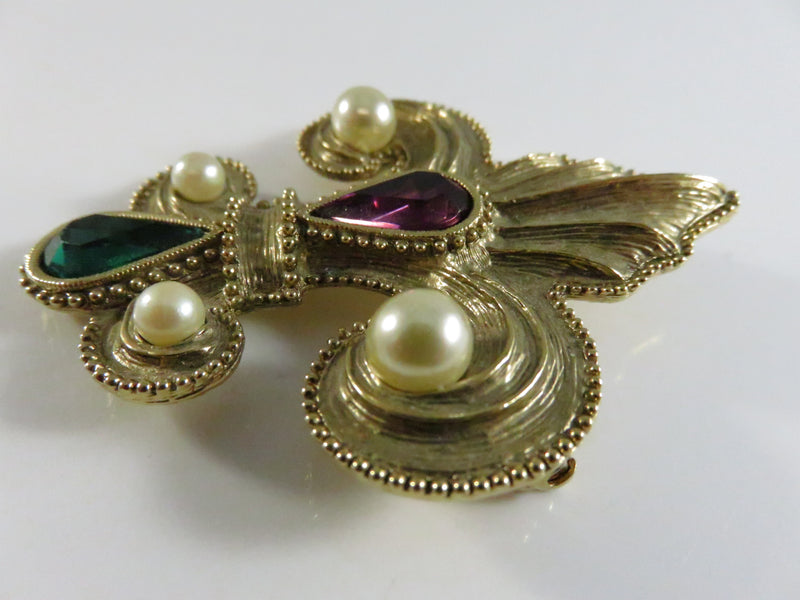 Vintage 1928 Style Gold Tone Brooch with Faux Pearls and Faceted Glass Stones