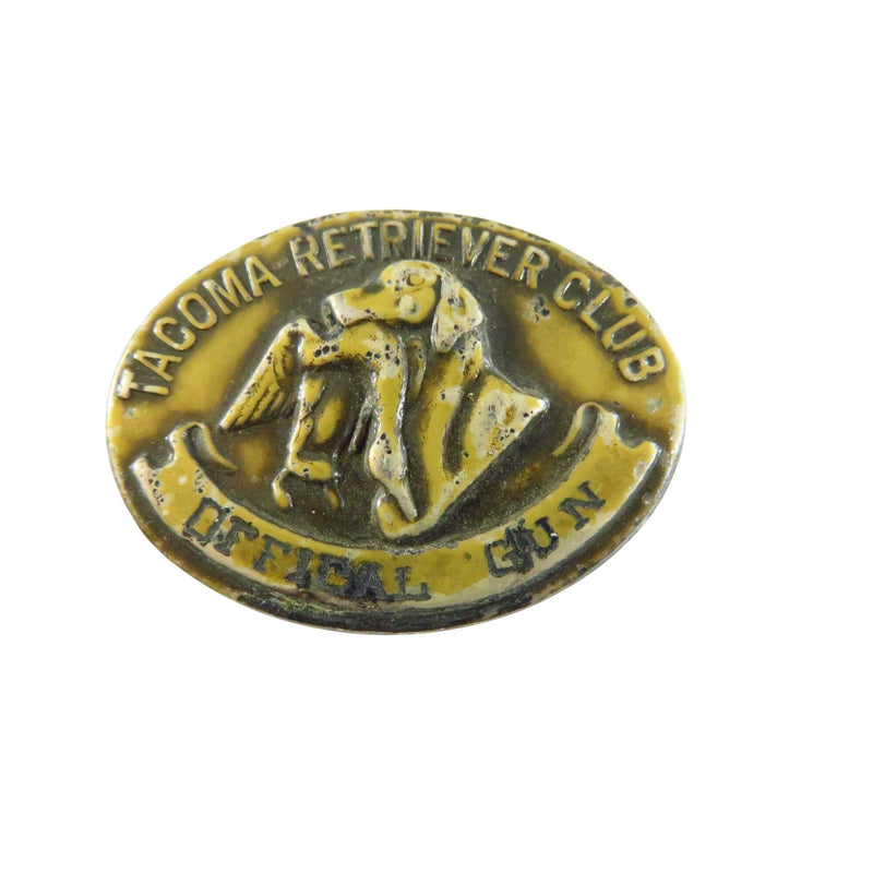 Tacoma Retriever Club Official Gun Pin Vintage 1940s Oval 1 5/8" Tan Glazed Metal Collectible