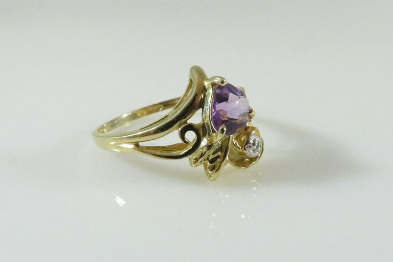 Lovely 14K Yellow Gold Floral Filigree Heart Cut Amethyst and Diamond Chip Ring - Just Stuff I Sell