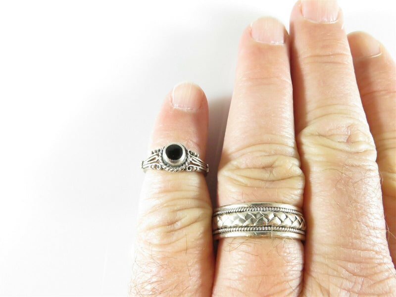 Southwestern Ring Filigree & Rope Style Round Onyx Sterling Silver Ring Size 4.5 - Just Stuff I Sell