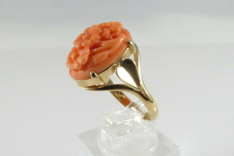 14K Yellow Gold & Carved Orange Coral Floral Design Women's Ring Size 7 - Just Stuff I Sell