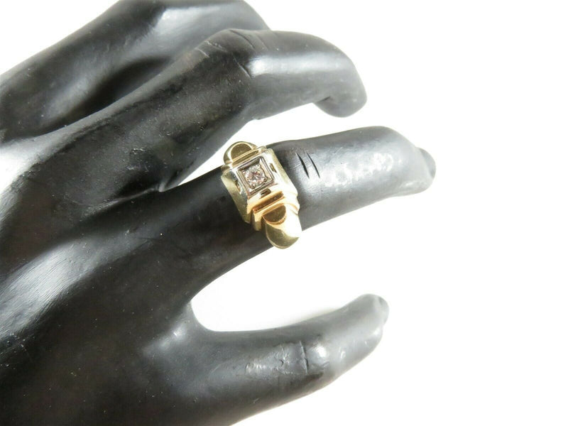 Men's .10 Diamond Ring in a 14K Gold Mid Century Modern Setting Size 9.25 - Just Stuff I Sell