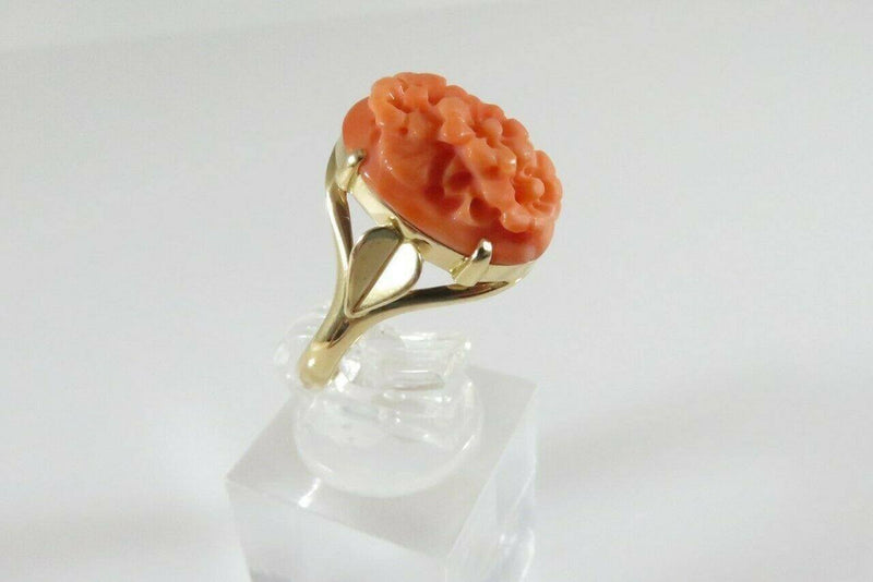 14K Yellow Gold & Carved Orange Coral Floral Design Women's Ring Size 7 - Just Stuff I Sell