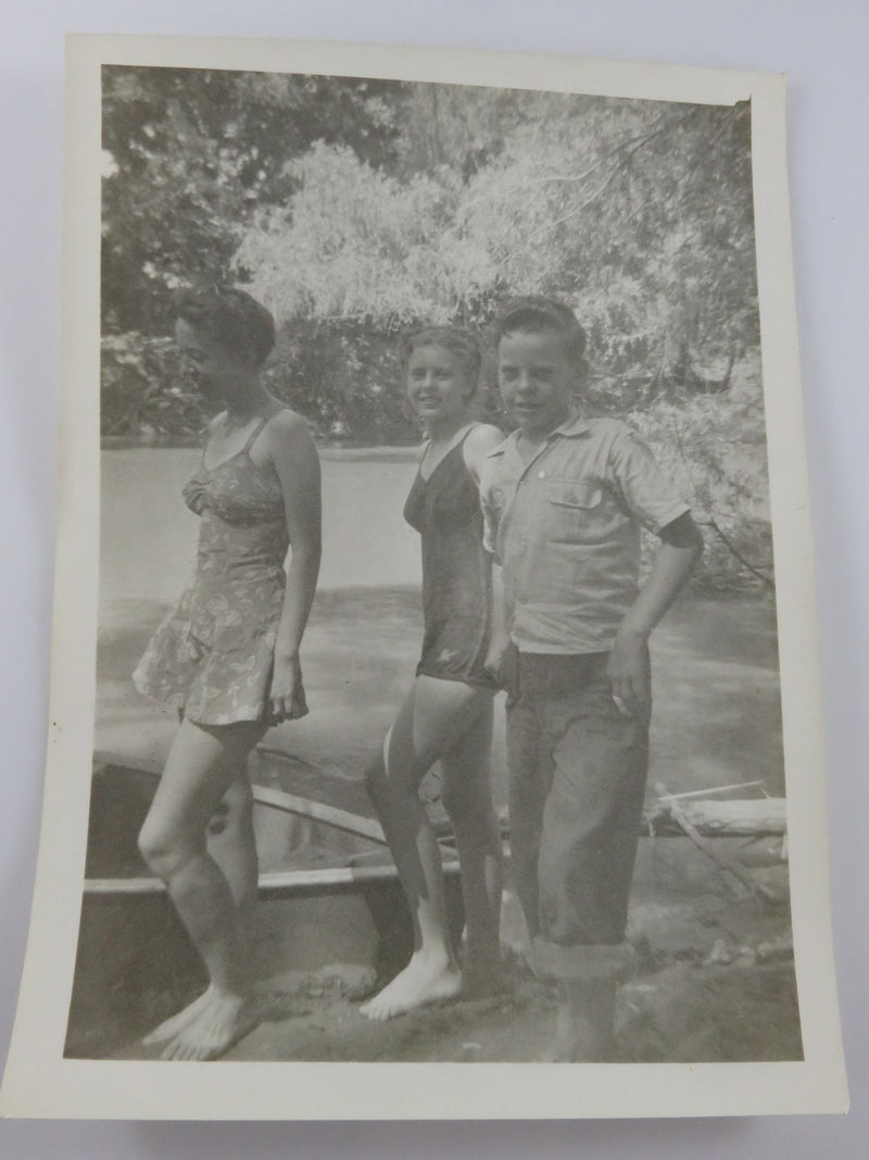 Two Young Girls & Boy Lake Shore 1946 Campbell MO Vintage Black & White Photograph 7" x 5"