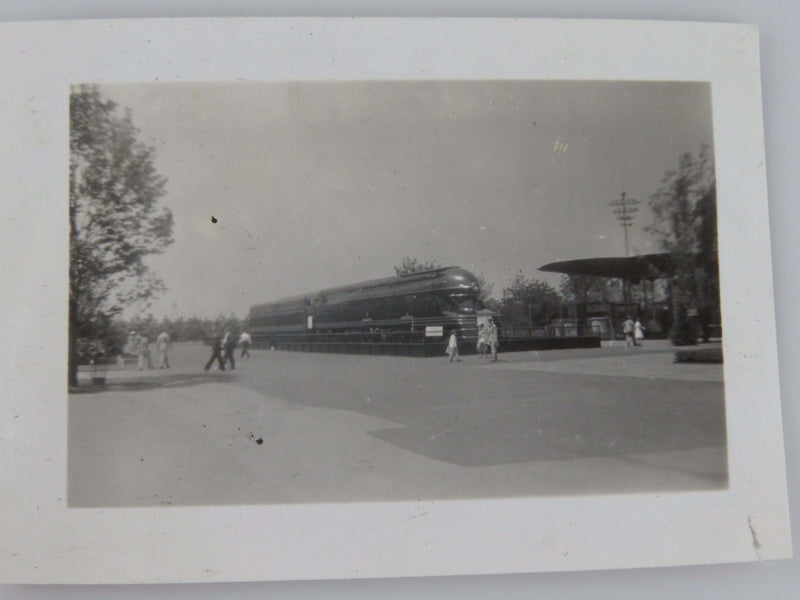 Largest Locomotive in the World New York Worlds Fair July 1940 Photograph 2 7/8" x 2"