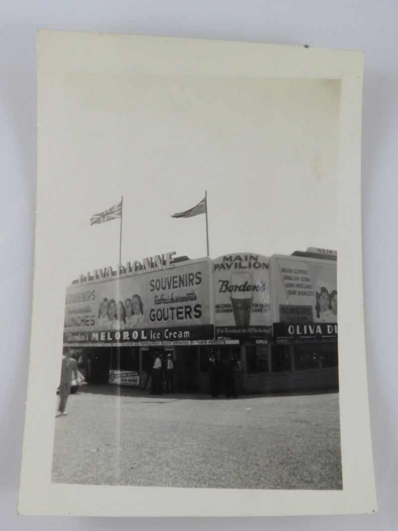 The Dionne Quintuplets Original Photograph Souvenir Store Callander Ontario 3 1/2" x 2 1/2"