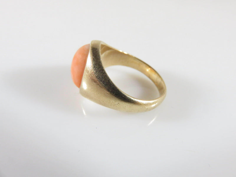 Antique 10K Yellow Gold & Polished Coral Cabochon Women's Ring Size 3.25 - Just Stuff I Sell