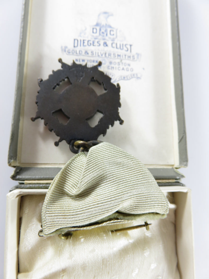 S.A.C 1924 Maltese Cross Gray Ribbon Dieges & Clust Medal in Original Box