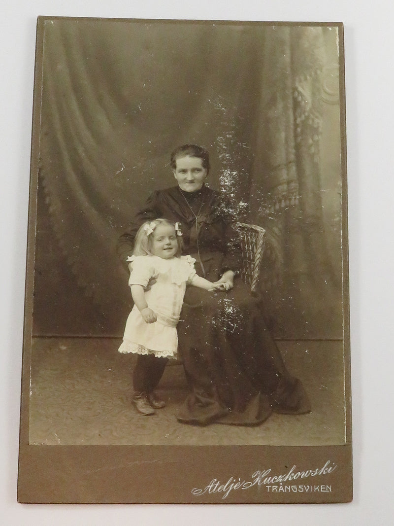 Antique Atelje Huczkowski Photograph of Little Girl and Woman