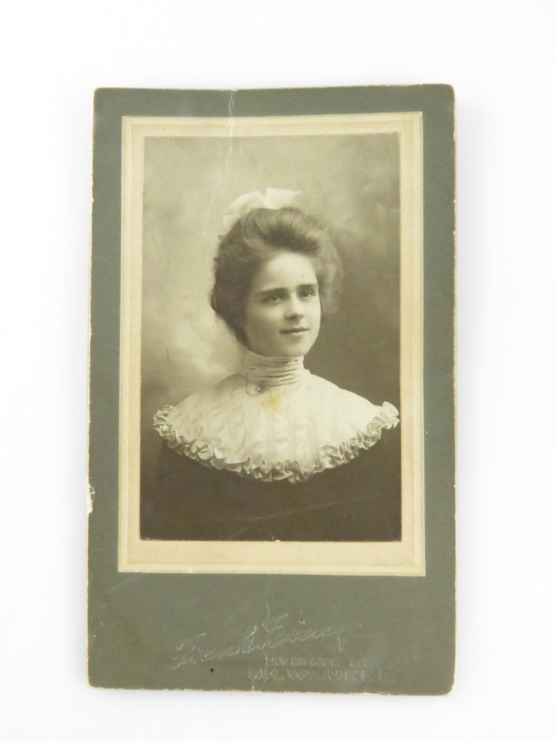 Named Sitter Pretty Victorian Girl Frank Zivney Milwaukee WI Antique Photograph