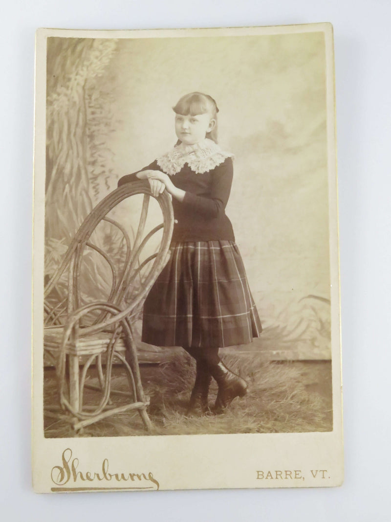 Edna S Clark Victorian Era Aunt Edna About age 11 Sherburny Barre VT Antique Pho