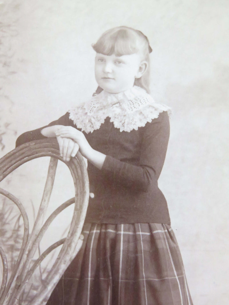 Edna S Clark Victorian Era Aunt Edna About age 11 Sherburny Barre VT Antique Pho