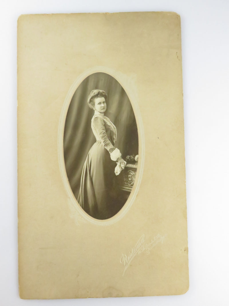 Named Sitter Eleanor Rohrbeck Girls Art Institute Reidsema Kalamazoo Antique Photo