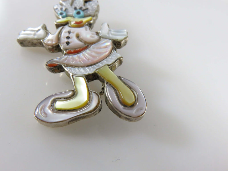 Beautiful Daisy Duck Sterling Zuni NM Inlaid Stone Pendant Brooch Pin