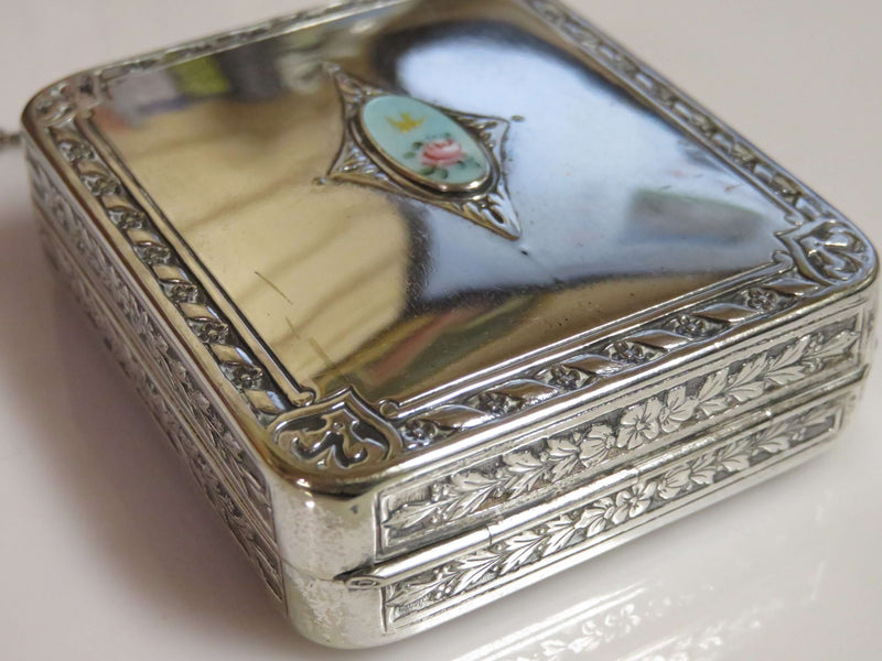 Art Deco Era Compact Guilloche Floral Decor Finger Ring Chatelaine Compact Silver Plate