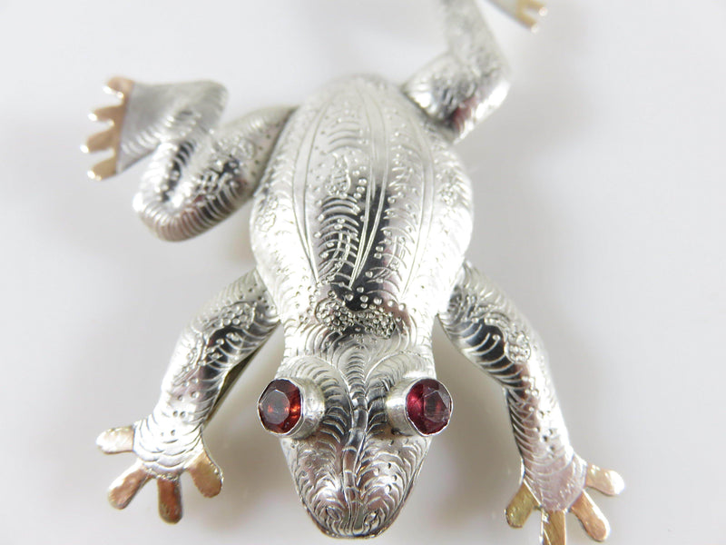 Artisan Sterling Repousse Tree Frog Brooch Pendant Stamped Etched Garnet Burgundy Eyes - Just Stuff I Sell