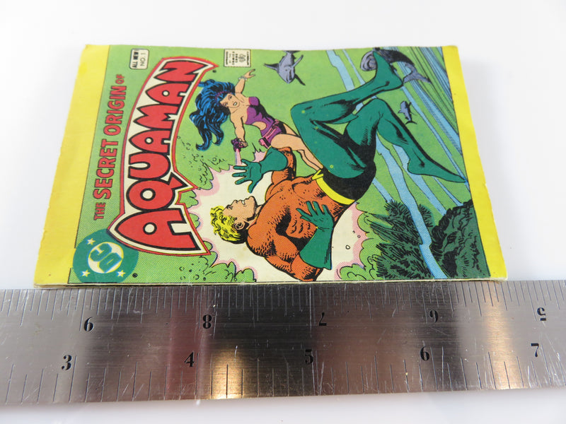 The Secret Origin of Aquaman, Wonder Woman, Miniature DC Comic Books