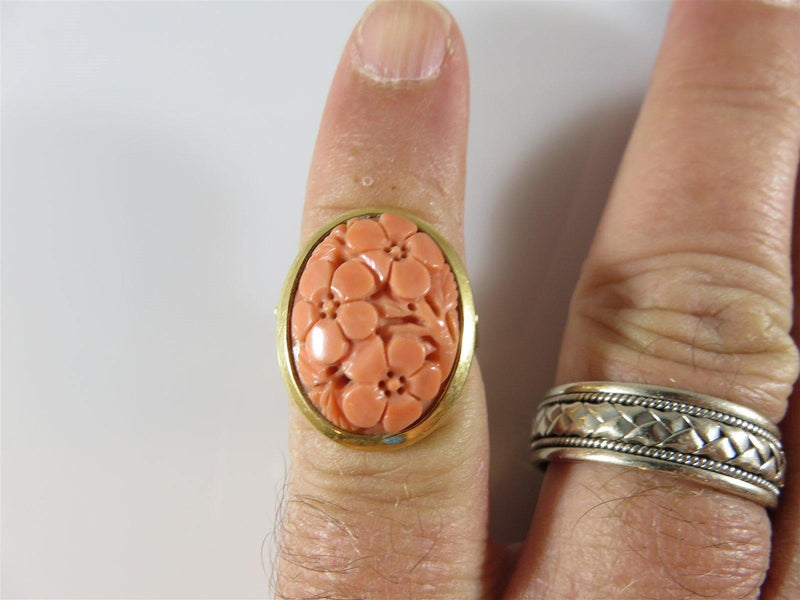 Victorian Edwardian 18K Yellow Gold Floral Bouquet Carved Coral Ring Size 7.25 - Just Stuff I Sell