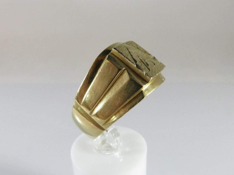 Men's Size 11 Aztec Pyramid Gold Tone Costume Ring Heavy 17.2 Grams - Just Stuff I Sell