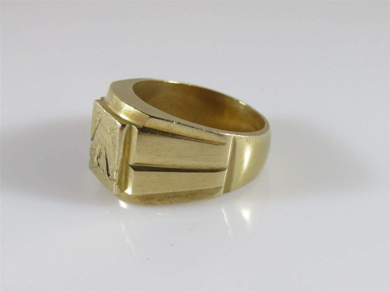 Men's Size 11 Aztec Pyramid Gold Tone Costume Ring Heavy 17.2 Grams - Just Stuff I Sell