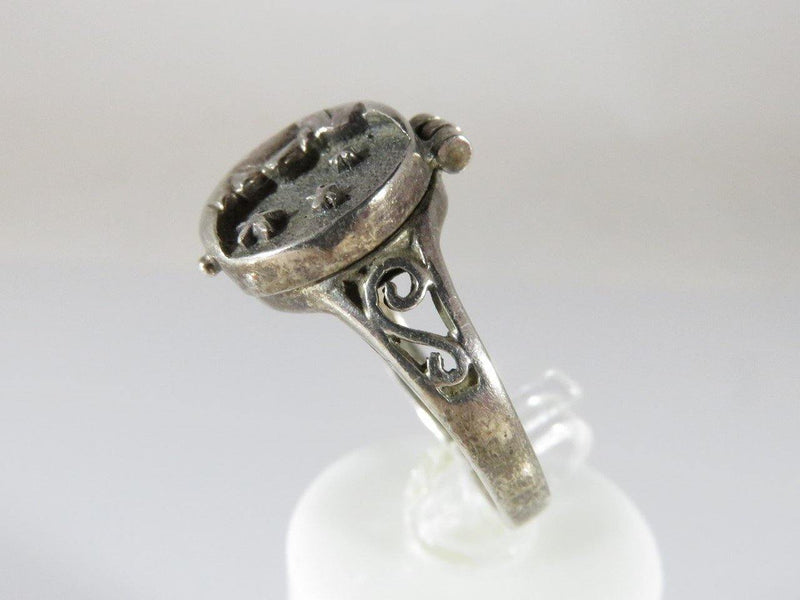 Peter Stone Moon & Stars Sterling Silver Poison Ring Size 7.75 - Just Stuff I Sell
