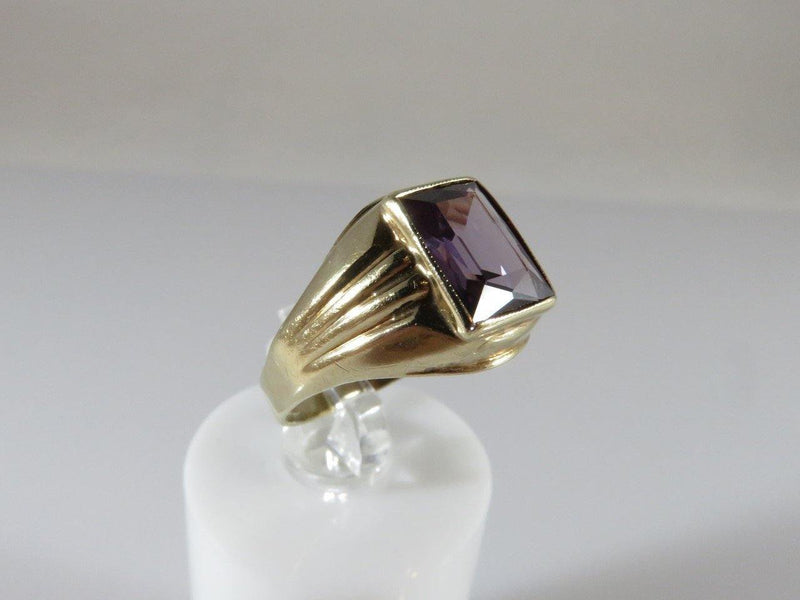 10K Yellow Gold Color Change Sapphire Ring Purple/Blue Variation Size 5.5 - Just Stuff I Sell