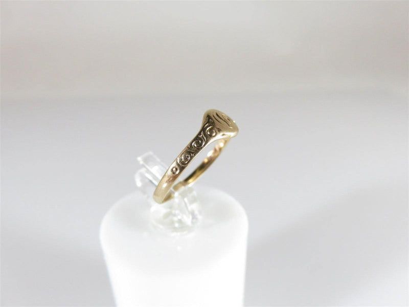 Antique 10K Gold Oval Initial "D" Ring Victorian Era Hallmarked Ring Size 4 - Just Stuff I Sell