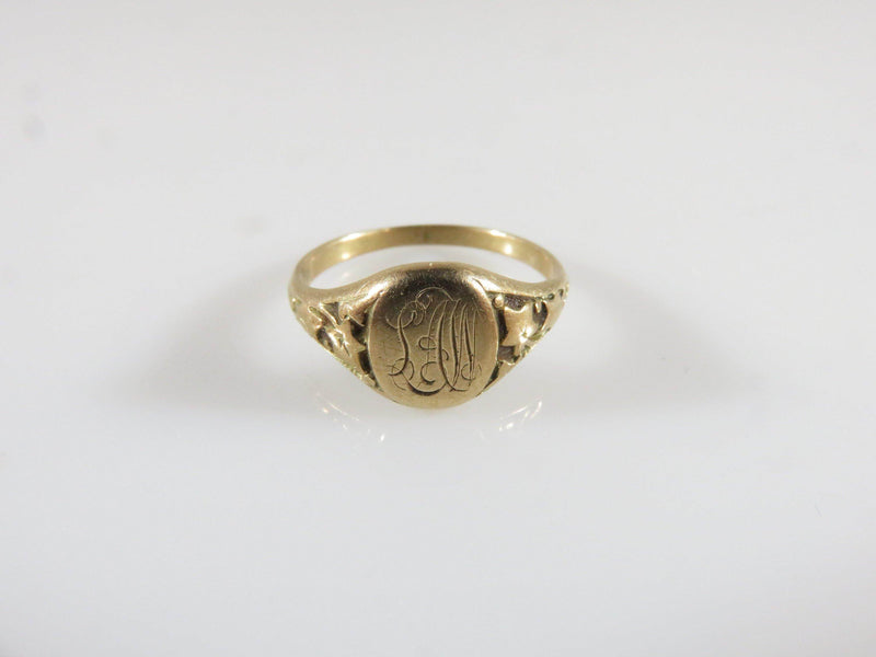 Antique Edwardian Signet Ring, Leaf Themed Band, 10K Gold Size 4 Womens Childs - Just Stuff I Sell