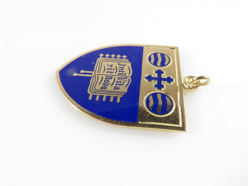 Wellesley College Vintage 10K Yellow Gold Blue Enamel Pendant Here Begins New Life - Just Stuff I Sell