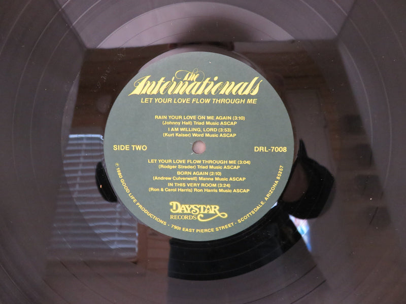 The Internationals Let Your Love Flow Through Me 1980 Daystar Records DRL-7008